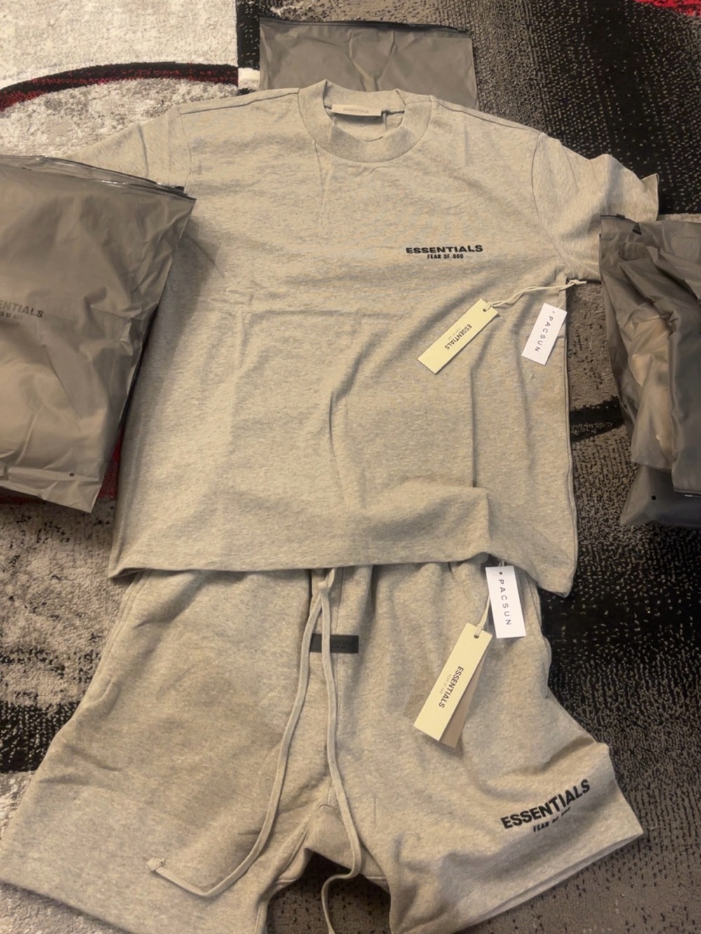 Essentials dark oatmeal Tee & Shorts Set